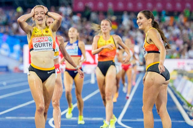 BIRMINGHAM, GREAT BRITAIN - AUGUST 13, 2026 : Olivia GÜRTH (GER Germany) and Gesa Felicitas KRAUSE (GER Germany) competing in the 3000m steeple chase final during the European Athletics Championships at Alexander Stadium on August 13, 2026 in Birmingham, Great Britain. Great Britain Copyright: xLeahxKohringx