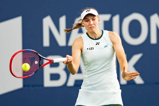 TORONTO, ON - AUGUST 13: Elena Rybakina of Kazakhstan returns a shot during the Final match of the WTA, Tennis Damen National Bank Open tournament on August 13, 2026 at Sobeys Stadium in Toronto, ON, Canada (Photo by Julian Avram Icon Sportswire) TENNIS: AUG 13 National Bank Open EDITORIAL USE ONLY Icon2608130153