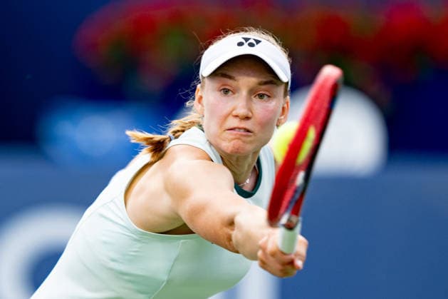 TORONTO, ON - AUGUST 13: Elena Rybakina of Kazakhstan returns a shot during the Final match of the WTA, Tennis Damen National Bank Open tournament on August 13, 2026 at Sobeys Stadium in Toronto, ON, Canada (Photo by Julian Avram Icon Sportswire) TENNIS: AUG 13 National Bank Open EDITORIAL USE ONLY Icon2608130172