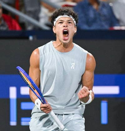 ATP, Tennis Herren Masters 1000 Canada final Ben Shelton of the United States reacts in a match against Brandon Nakashima of the United States at the ATP Masters 1000 Canada final in Montreal, Canada, 13 August 2026. MONTREAL QUEBEC Canada  Copyright: xGRAHAMxHUGHESx