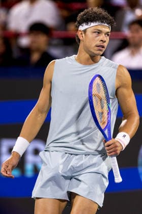 August 13, 2026, Montreal, Quebec, Canada: BEN SHELTON (5) from USA reaction in match against Brandon Nakashima (28) from USA in final at Canadian Open at IGA stadium in Montreal, Quebec, Canada on 2026-08-13 TENNIS: Canadian Open Montreal 2026  - ZUMAl189 20260813_zsp_l189_021 Copyright: xYannickxLegarex