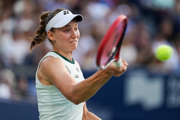 National Bank Open 2026 - Women s Singles Final TORONTO, CANADA - AUGUST 13 : Iga Swiatek of Poland in action against Elena Rybakina of Kazakhstan in final round match during day 13 of WTA, Tennis Damen 1000 National Bank Open in Toronto, Ontario, Canada on August 13, 2026. Mert Alper Dervis Anadolu Ontario Canada. Editorial use only. Please get in touch for any other usage.  Copyright: x2026xAnadoluxMertxAlperxDervisx