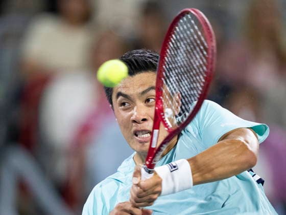 August 13, 2026, Montreal, Pq, Canada: Brandon Nakashima of the United States hits a return to his compatriot Ben Shelton during final tennis action at the National Bank Open in Montreal on Thursday, Aug. 13, 2026. Canada News - August 13, 2026  - ZUMAc35_ 20260813_zaf_c35_121 Copyright: xChristinnexMuschix