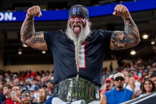 August 13, 2026: A Houston Texans fan during a preseason game between the Los Angeles Chargers and the Houston Texans in Houston, TX. .. CSM USA - ZUMAc04_ 20260813_faf_c04_001 Copyright: xTraskxSmithx