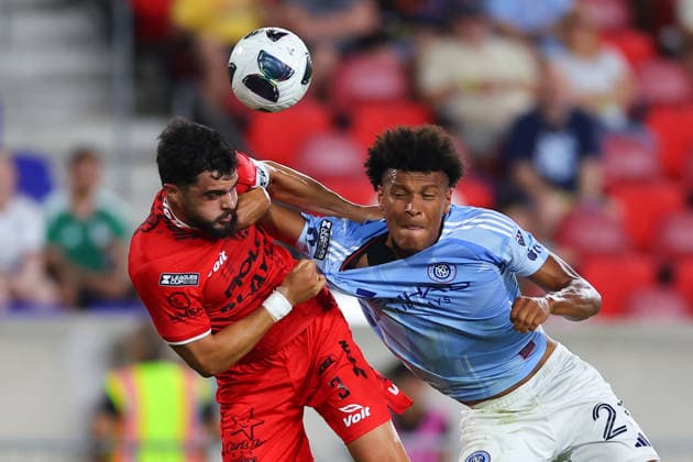 HARRISON, NJ - AUGUST 13: Max Murray 23 of the New York City Football Club battles Agustín Oliveros 3 of Necaxa during the first half of the Leagues Cup match on August 13, 2026 at Sports Illustrated Stadium in Harrison, New Jersey. (Photo by Rich Graessle Icon Sportswire) SOCCER: AUG 14 Leagues Cup Necaxa vs New York City EDITORIAL USE ONLY Icon26081330453