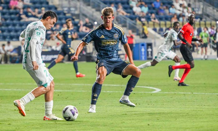 August 13, 2026, Chester, Pennsylvania, United States: Santos Laguna player, KEVIN PICON (22) in action against Philadelphia Union player, FINN SUNDSTROM (66) during the Leagues Cup match at Subaru Park in Chester PA Chester United States - ZUMArf1_ 20260813_zaf_rf1_016 Copyright: xRickyxFitchettx