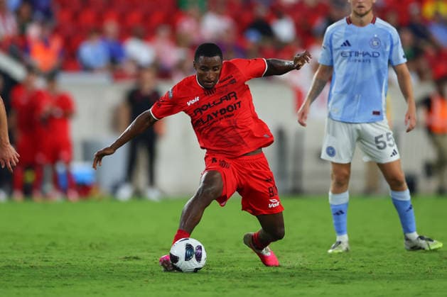 HARRISON, NJ - AUGUST 13: Juan David Valencia Longa 90 of Necaxa controls the ball during the second half of the Leagues Cup match against New York City Football Club on August 13, 2026 at Sports Illustrated Stadium in Harrison, New Jersey. (Photo by Rich Graessle Icon Sportswire) SOCCER: AUG 14 Leagues Cup Necaxa vs New York City EDITORIAL USE ONLY Icon26081330478