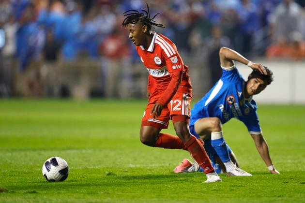 Puso Dithejane (i) of Chicago controls the ball during a Leagues Cup match between Cruz Azul and the Chicago Fire at SeatGeek Stadium in Bridgeview, United States, 13 August 2026. Leagues Cup: Cruz Azul vs Chicago Fire !ACHTUNG: NUR REDAKTIONELLE NUTZUNG!  Copyright: xKamilxKrzaczynskix AMDEP885 20260814-55021140934_1
