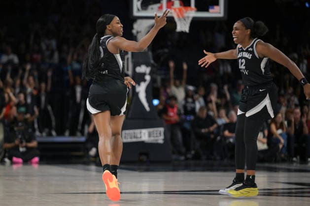 August 13, 2026, Las Vegas, Nevada, USA: JACKIE YOUNG 0 celebrate after getting the score during WNBA, Basketball Damen, USA regular season at the Michelob Ultra Arena in Las Vegas. Las Vegas USA - ZUMAo117 20260813_zsp_o117_010 Copyright: xMikaelxOnax