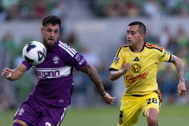 Erick Sanchez (R) of America vies for the ball with Mateja Djordjevic of Austin in a Leagues Cup match between America and Austin FC at the Q2 stadium in Austin, United States, 13 August 2026. Leagues Cup - America vs Austin FC !ACHTUNG: NUR REDAKTIONELLE NUTZUNG!  Copyright: xCarlosxRamírezx AMDEP830 0864048835st