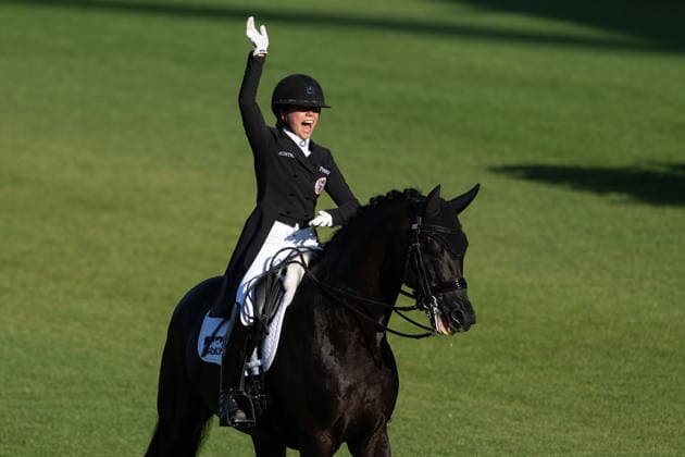 260814 Felicita Simoncic of Austria with horse Four Legends celebrate during the Dressage Grand Prix Special during day 4 of the 2026 FEI World Championships on August 14, 2026 in Aachen. Photo: Emma Wallskog BILDBYRAN kod EW EW0682 ridsport equestrian rid-vm 2026 2026 fei world championships bbeng ridsport-vm dressage dressyr *** August 14, 2026: Felicita Simoncic of Austria and her horse Four Legends celebrate during the Dressage Grand Prix Special on Day 4 of the 2026 FEI World Championships on August 14, 2026 in Aachen. Photo by Emma Wallskog. BILDBYRAN code EW EW0682 equestrian sports 2026 World Championships 2026 FEI World Championships BBENG equestrian sports World Championships dressage  Copyright: EMMAxWALLSKOG BB260814EW002