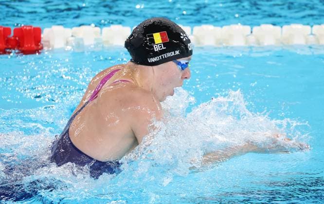 Belgian athlete Roos Vanotterdijk pictured in action during the heats of the Women™s 200m medley race at the European Aquatics Championships in Paris, France on Friday 14 August 2026. VIRGINIExLEFOUR  x183343783x