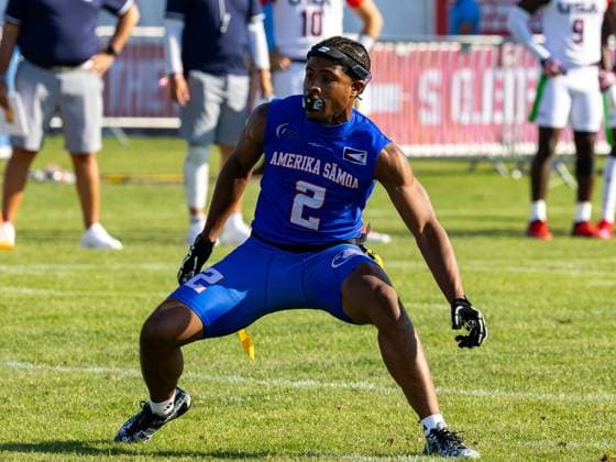 2 Antonio Hill (WR DB) Team American Samoa Men look at the US Player. Team American Samon Men vs Team USA Men, Flag Football , IFAF, WM, 2026, 13.08-16.08.26, Düsseldorf Flag Football Komplex Düsseldor Germany Copyright: xPFA ChristopherxMettkenx