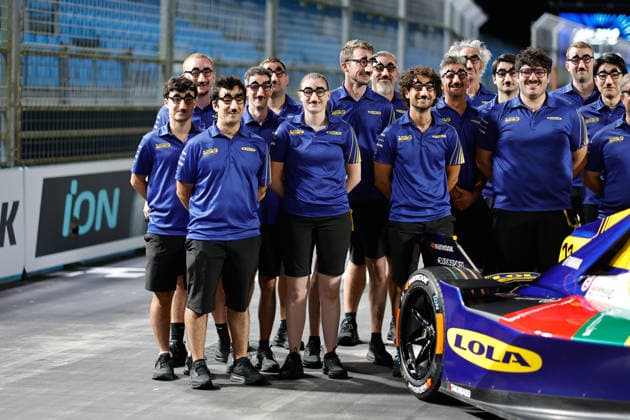 2026 FORMULA E LONDON ePRIX 11 DI GRASSI Lucas (bra), Lola Yamaha ABT Formula E Team, Lola T002, MALONEY Zane (bar), Lola Yamaha ABT Formula E Team, Lola T002, portrait during the London ePrix, 16th and 17th round of the 2025-26 ABB FIA Formula E World Championship, WM, Weltmeisterschaft on the ExCel London Circuit from August 14 to 16, 2026 in London, United Kingdom - LondonUnited Kingdom  Copyright: xPauloxMariax