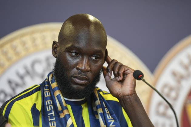 Fenerbahce s new signing Romelu Lukaku ISTANBUL, TURKIYE - AUGUST 14: Fenerbahce s new signing Romelu Lukaku speaks during a signing ceremony held at the 1907 Tribune of Chobani Stadium in Istanbul, Turkiye, on August 14, 2026. Agit Erdi Ulukaya Anadolu Istanbul Turkey. Editorial use only. Please get in touch for any other usage.  Copyright: x2026xAnadoluxAgitxErdixUlukayax