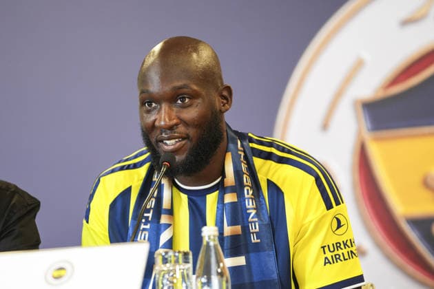Fenerbahce s new signing Romelu Lukaku ISTANBUL, TURKIYE - AUGUST 14: Fenerbahce s new signing Romelu Lukaku speaks during a signing ceremony held at the 1907 Tribune of Chobani Stadium in Istanbul, Turkiye, on August 14, 2026. Agit Erdi Ulukaya Anadolu Istanbul Turkey. Editorial use only. Please get in touch for any other usage.  Copyright: x2026xAnadoluxAgitxErdixUlukayax