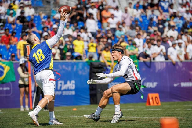 Germany (GER) vs. Brazil (BRA), Day 2 Men at IFAF Flag Football Championships Düsseldorf 2026, 14.08.2026 Duesseldorf, Germany - Aug. 14, 2026: Edson Silva de Albuquerque Melo (BRA 18) and Ramon Emanuel Seifert (GER 25)during the match between Germany (GER) vs. Brazil (BRA) on the second day of the Men IFAF Flag Football World Championships at the Bezirkssportanlage Duesseldorf Garath *** Germany GER vs. Brazil BRA, Day 2 Men s Division at the IFAF Flag Football World Championships Düsseldorf 2026, August 14, 2026, Düsseldorf, Germany, Aug. 14, 2026 Edson Silva de Albuquerque Melo (BRA, 18) and Ramon Emanuel Seifert (GER, 25) during the match between Germany (GER) and Brazil (BRA) on the second day of the Men’s IFAF Flag Football World Championships at the Bezirkssportanlage Düsseldorf Garath Copyright: xBEAUTIFULxSPORTS B.Hoffmannx