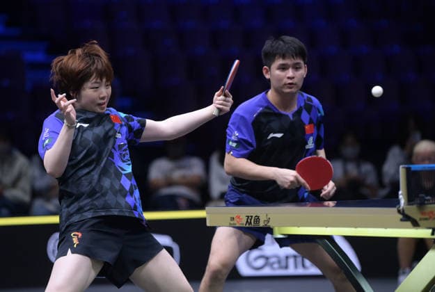 (260814) -- MALMO, Aug. 14, 2026 -- Lin Shidong Kuai Man (L) compete during the mixed doubles semifinal match between Lin Shidong Kuai Man of China and Lin Yun-Ju Cheng I-Ching of Chinese Taipei at the WTT Europe Smash Sweden 2026 in Malmo, Sweden, Aug. 14, 2026. ) (SP)SWEDEN-MALMO Table tennis, Tischtennis WTT EUROPE SMASH 2026-MIXED DOUBLES WengxXinyang 