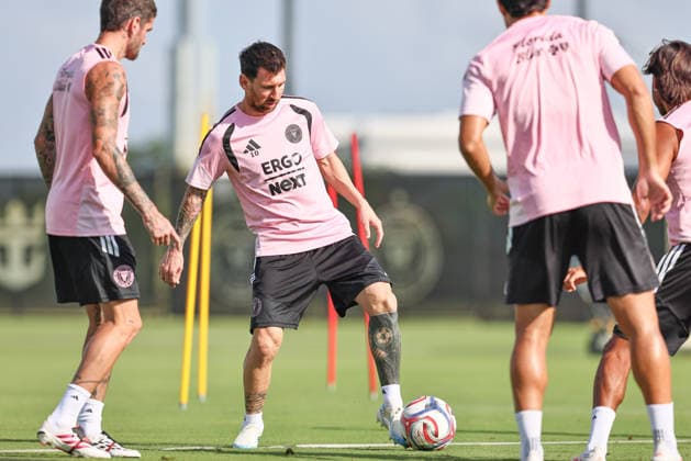 FORT LAUDERDALE, FL - AUGUST 14: Lionel Messi (10) of Inter Miami CF is seen at an Inter Miami Training Session at Florida Blue Training Center on August 14, 2026 in Fort Lauderdale, Florida. (Photo by Chris Arjoon Icon Sportswire) SOCCER: AUG 14 Inter Miami CF Training EDITORIAL USE ONLY Icon26081400000029