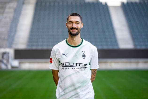Tim Kleindienst Portrait 2026 2027 Borussia Mönchengladbach am 28.07.2026 1.BL Porträttermin 2026 2027 *** Tim Kleindienst Profile 2026–2027 Borussia Mönchengladbach on July 28, 2026, Bundesliga Profile Session 2026–2027