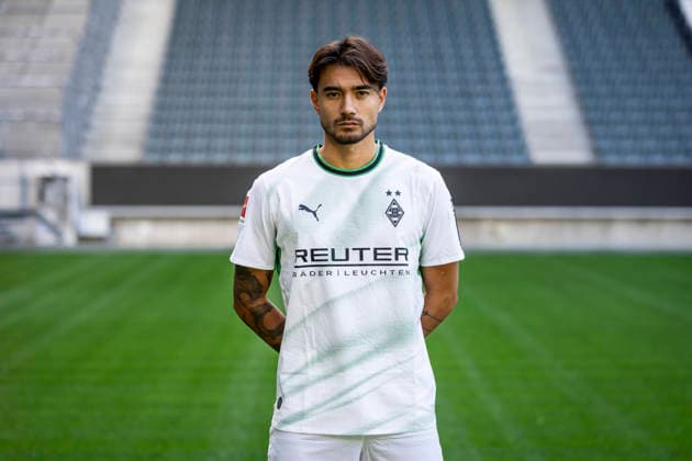 Jens Castrop Portrait 2026 2027 Borussia Mönchengladbach am 28.07.2026 1.BL Porträttermin 2026 2027 *** Jens Castrop Portrait 2026 2027 Borussia Mönchengladbach on July 28, 2026, Bundesliga 1 Portrait Session 2026 2027