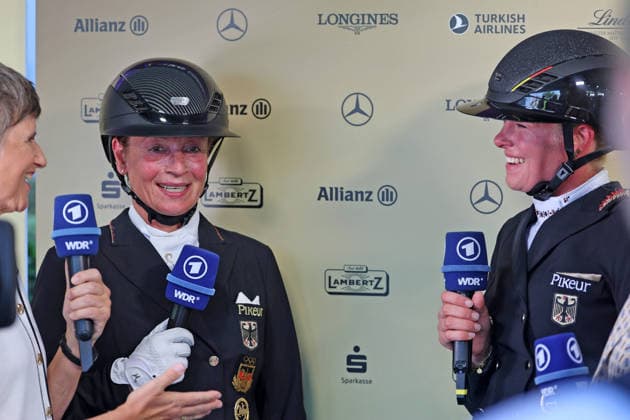 3. Platz und Bronze an Katharina Hemmer (GER, Deutschland, Germany) mit Pferd Denoix PCH Katharina Hemmer, Interview mit der 4 Platzierten Isabell Werth (GER, Deutschland, Germany) , Dressur, FEI Dressage World Championship, WM, Weltmeisterschaft MEGGLE-Preis, Grand Prix Special, Einzelwertung , AACHEN - FEI World Championships 2026, Weltfest des Pferdesports, Reitsport Weltmeisterschaft 2026, Aachen 2026, Welcome Home 2026, Aachener Soers, 11. bis 23. August 2026, Reitsport, 14.08.2026, Aachen Aachener Soers Deutschland *** 3rd place and bronze for Katharina Hemmer (GER, Germany) riding Denoix (PCH); interview with 4th-place finisher Isabell Werth (GER, Germany), Dressage, FEI Dressage World Championship MEGGLE Prize, Grand Prix Special, Individual Competition, AACHEN FEI World Championships 2026, World Festival of Equestrian Sports, 2026 Equestrian World Championships, Aachen 2026, Welcome Home 2026, Aachen Soers, August 11–23, 2026, Equestrian Sports, August 14, 2026, Aachen Soers, Germany