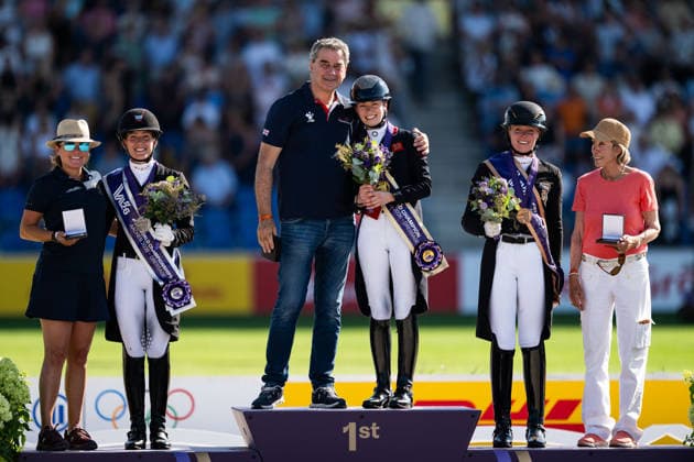 260814 Cathrine Laudrup-Dufour of Denmark with owner of horse Mount St John Freestyle, Charlotte Fry of Great Britain with owner of horse Glamourdale and Katharina Hemmer of Germany with owner of horse Denoix celebrate on the podium after the Dressage Grand Prix Special during day 4 of the 2026 FEI World Championships on August 14, 2026 in Aachen. Photo: Emma Wallskog BILDBYRAN kod EW EW0682 ridsport equestrian rid-vm 2026 2026 fei world championships bbeng ridsport-vm dressage dressyr jubel *** August 14, 2026: Cathrine Laudrup Dufour of Denmark with the owner of the horse Mount St. John Freestyle, Charlotte Fry of Great Britain with the owner of the horse Glamourdale and Katharina Hemmer of Germany with the owner of the horse Denoix celebrate on the podium after the Dressage Grand Prix Special on day 4 of the 2026 FEI World Championships on August 14, 2026 in Aachen. Photo by Emma Wallskog, BILDBYRAN, code EW EW0682. equestrian sports, 2026 World Championships, 2026 FEI World Championships, BBENG, equestrian World Championships, dressage, celebration  Copyright: EMMAxWALLSKOG BB260814EW120