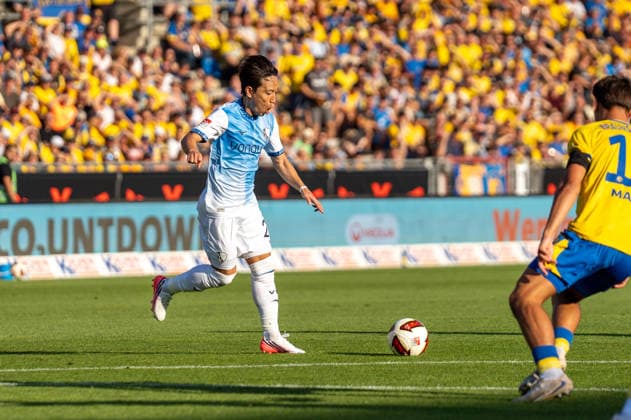 Deutschland: Fussball 2. Bundesliga, 2. Spieltag 2026 2027, Eintracht Braunschweig - VfL Bochum am 14.08.2026 in Braunschweig (Eintracht-Stadion): Koji Miyoshi (VfL Bochum, 23) am Ball *** German Soccer 2. Bundesliga, Matchday 2, 2026–2027, Eintracht Braunschweig vs. VfL Bochum on August 14, 2026, at Eintracht Stadium in Braunschweig; Koji Miyoshi (VfL Bochum), 23, in possession of the ball Copyright: xSvenxHeidmannx