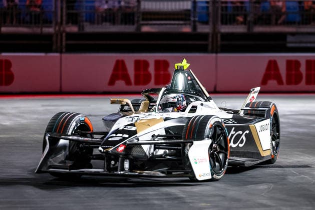 Antonio Felix da Costa (Jaguar TCS Racing, 13) erstes freies Training Free Practice 1, ABB FIA Formula E World Championship, WM, Weltmeisterschaft London e-Prix 2026, Vereinigtes Koenigreich, Saison 12 2025 26, Runde 16, 14.07.2026, ABB FIA Formula E World Championship, London e-Prix 2026, Vereinigtes Koenigreich, Saison 12 2025 26, Runde 16, 14.07.2026 London *** Antonio Felix da Costa, Jaguar TCS Racing, 13th in Free Practice 1, ABB FIA Formula E World Championship, 2026 London e-Prix, United Kingdom, Season 12 (2025–26), Round 16, July 14, 2026, ABB FIA Formula E World Championship, 2026 London e-Prix, United Kingdom, Season 12 (2025–26), Round 16, July 14, 2026, London Copyright: xEibner-Pressefoto LauraxRoemerx EP_LRR