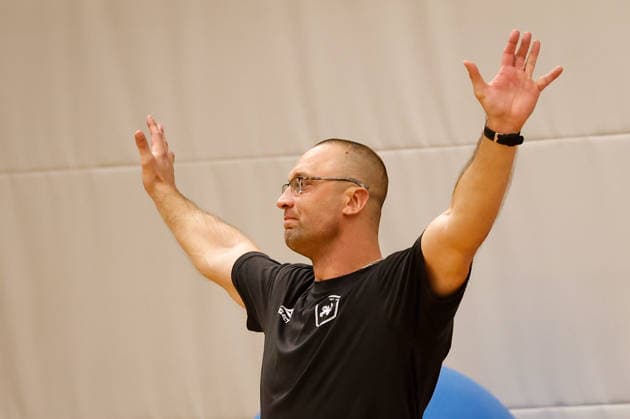 HANDBALL - Graz vs Algeria, test match GRAZ,AUSTRIA,14.AUG.26 - HANDBALL - HSG Graz vs Algeria, test match. Image shows head coach Spyros Balomenos (Graz).  GEPAxpictures xJamesxDoak
