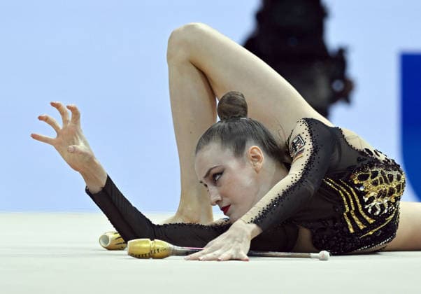 14.08.2026, xhbx, Rhythmische Sportgymnastik Weltmeisterschaft 2026, v.l. Darja Varfolomeev (Deutschland) Keulen (DFL DFB REGULATIONS PROHIBIT ANY USE OF PHOTOGRAPHS as IMAGE SEQUENCES and or QUASI-VIDEO) Frankfurt am Main *** August 14, 2026, xhbx, 2026 Rhythmic Gymnastics World Championships, from left: Darja Varfolomeev, Germany, Cologne, DFL, DFB. REGULATIONS PROHIBIT ANY USE OF PHOTOGRAPHS AS IMAGE SEQUENCES AND OR QUASI-VIDEO. Frankfurt am Main