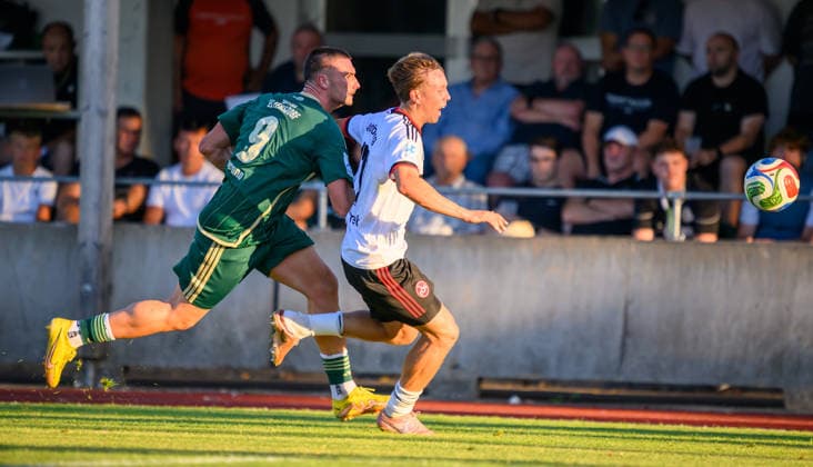 14.08.2026 - Fussball - Saison 2026 2027 - Regionalliga Bayern - 04. Spieltag: SC Eltersdorf SCE ( Quecken ) - 1. FC Nürnberg FCN II ( Club ) - - xwoxzix - Yannik Jassmann (9, SC Eltersdorf ) Moritz Wiezorrek (17, 1. FC Nürnberg FCN II ) *** August 14, 2026 Soccer Season 2026–2027 Bavarian Regional League Matchday 04 SC Eltersdorf vs. SCE Quecken 1 FC Nuremberg FCN II Club xwoxzix Yannik Jassmann 9, SC Eltersdorf Moritz Wiezorrek 17, 1. FC Nürnberg FCN II