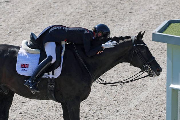 1. Platz, Siegerin Charlotte Fry (GBR, Grossbritanien, Great Britain, Vereinigtes Königreich) mit Pferd Glamourdale, Jubel, Emotion, Freude, Dressur, FEI Dressage World Championship, WM, Weltmeisterschaft MEGGLE-Preis, Grand Prix Special, Einzelwertung , AACHEN - FEI World Championships 2026, Weltfest des Pferdesports, Reitsport Weltmeisterschaft 2026, Aachen 2026, Welcome Home 2026, Aachener Soers, 11. bis 23. August 2026, Reitsport, 14.08.2026, Aachen Aachener Soers Deutschland *** 1st place, winner Charlotte Fry GBR, Great Britain, United Kingdom, riding Glamourdale, Celebration, Emotion, Joy, Dressage, FEI Dressage World Championship MEGGLE Prize, Grand Prix Special, Individual Competition, AACHEN FEI World Championships 2026, World Festival of Equestrian Sports, 2026 Equestrian World Championships, Aachen 2026, Welcome Home 2026, Aachen Soers, August 11–23, 2026, Equestrian Sports, August 14, 2026, Aachen Soers, Germany