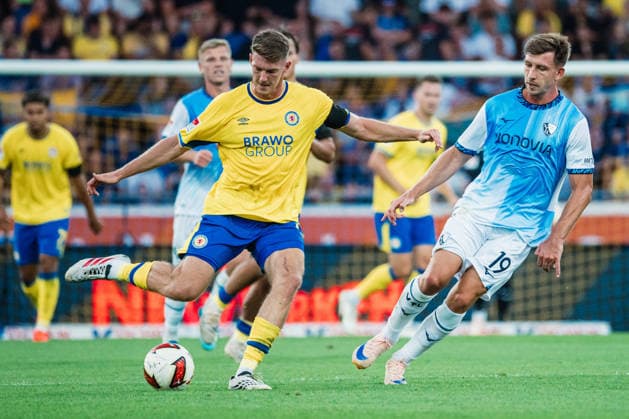 2. Bundesliga: Eintracht Braunschweig vs. VfL Bochum, 14.08.2026 Florian Flick (Eintracht Braunschweig, 6) gegen Daniel Hanslik (VfL Bochum 1848, 19); Fußball, 2. Bundesliga, 2. Spieltag: Eintracht Braunschweig vs. VfL Bochum am 14.08.2026 im Eintracht-Stadion, Braunschweig DFL REGULATIONS PROHIBIT ANY USE OF PHOTOGRAPHS AS IMAGE SEQUENCES AND OR QUASI-VIDEO. *** 2. Bundesliga: Eintracht Braunschweig vs. VfL Bochum, August 14, 2026; Florian Flick (Eintracht Braunschweig), 6, vs. Daniel Hanslik (VfL Bochum 1848), 19; Soccer, 2. Bundesliga, Matchday 2: Eintracht Braunschweig vs. VfL Bochum on August 14, 2026, at Eintracht Stadium, Braunschweig. DFL regulations prohibit any use of photographs as image sequences and or quasi-video. Copyright: xBEAUTIFULxSPORTS Tonhäuserx