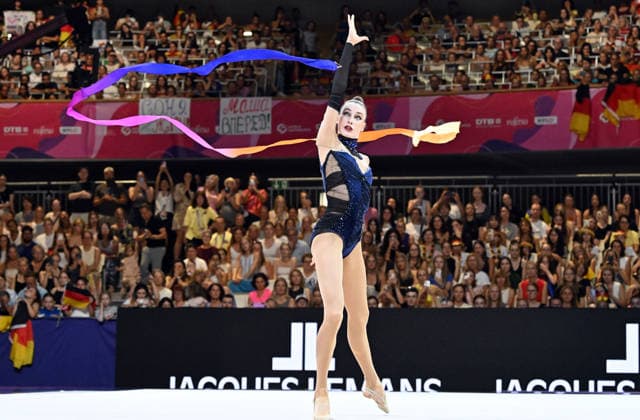 14.08.2026, xhbx, Rhythmische Sportgymnastik Weltmeisterschaft 2026, v.l. Darja Varfolomeev (Deutschland) Band (DFL DFB REGULATIONS PROHIBIT ANY USE OF PHOTOGRAPHS as IMAGE SEQUENCES and or QUASI-VIDEO) Frankfurt am Main *** August 14, 2026, xhbx, 2026 Rhythmic Gymnastics World Championships, from left: Darja Varfolomeev, Germany, ribbon; DFL, DFB. REGULATIONS PROHIBIT ANY USE OF PHOTOGRAPHS AS IMAGE SEQUENCES AND OR QUASI-VIDEO. Frankfurt am Main