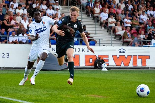 VELSEN-ZUID , 14-08-2026 , BUKO Stadion , season 2026 2027 , Dutch Eredivisie football , match between Telstar and Sparta Rotterdam , Picture shows Telstar player Jelani Seedorf, Sparta Rotterdam player Nick Verschuren Telstar - Sparta  x205710279x Copyright: