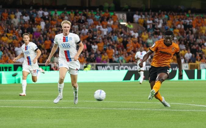 Marshall Munetsi of Wolverhampton Wanderers scores a goal to make the score 1-0 Wolverhampton Wanderers v Blackburn Rovers, EFL Sky Bet Championship, Football, Molineux, Wolverhampton, UK - 14 Aug 2026Wolverhampton Molineux United Kingdom EDITORIAL USE ONLY No use with unauthorised audio, video, data, fixture lists, club league logos or live services. Online in-match use limited to 120 images, no video emulation. No use in betting, games or single club league player publications.  Copyright: xKieranxMcManus Shutterstockx 17070083aa