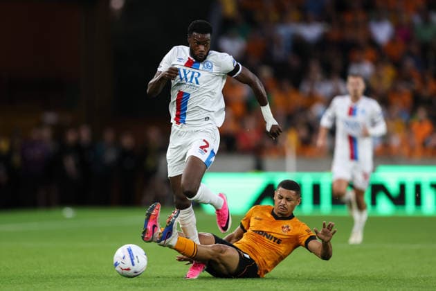 Wolverhampton, England, 14th August 2026. Ryan Alebiosu of Blackburn Rovers evades a challenge from AndrÃ of Wolverhampton Wanderers during the Wolverhampton Wanderers vs Blackburn Rovers Sky Bet Championship match at Molineux, Wolverhampton. Picture credit should read: Gareth Evans Sportimage EDITORIAL USE ONLY. No use with unauthorised audio, video, data, fixture lists, club league logos or live services. Online in-match use limited to 120 images, no video emulation. No use in betting, games or single club league player publications. SPI_046_GE_WOL_vs_BBR SPI-4907-0045