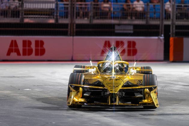 2026 FORMULA E LONDON ePRIX 77 BARNARD Taylor (gbr), DS Penske, DS E-Tense FE25, action during the London ePrix, 16th and 17th round of the 2025-26 ABB FIA Formula E World Championship, WM, Weltmeisterschaft on the ExCel London Circuit from August 14 to 16, 2026 in London, United Kingdom - LondonUnited Kingdom  Copyright: xDamienxDoumerguex