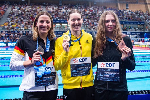 NATATION : Championnat d europe de natation 2026 - PARIS - 14 08 2026 Roos Vanotterdijk (BEL) Angelina Kohler (GER) Daria Klepikova (NAB) Saint DenisFrance  Copyright: xBaptistexAutissierx