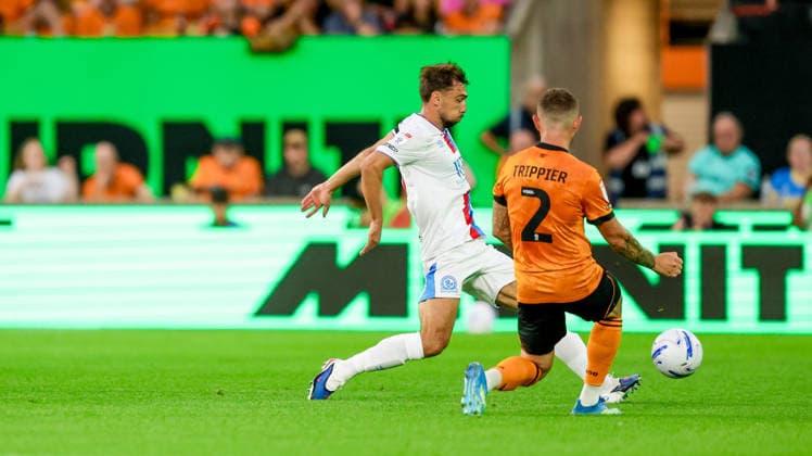 Wolverhampton Wanderers v Blackburn Rovers, EFL Sky Bet Championship Blackburn Rovers defender Harry Pickering (3) during the EFL Sky Bet Championship match between Wolverhampton Wanderers and Blackburn Rovers at Molineux, Wolverhampton, UK on 14 August 2026. Editorial use only DataCo restrictions apply See www.football-dataco.com , Copyright: xSimonxDaviesx PSI-24684-0082