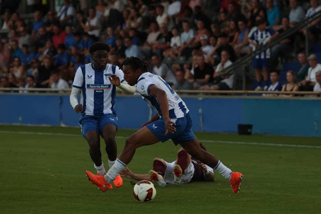 2026_08_14 , Hertha BSC II vs BFC Dynamo, Regionalliga 2026 2027 , Spieltag 5 v.l.n.r. Enoch Oluwajimi Adetokunbo Adelenu (Hertha BSC II, 30), Jermaine Ngwa (Hertha BSC II, 06) Berlin Berlin Germany *** August 14, 2026, Hertha BSC II vs. BFC Dynamo, Regionalliga 2026–2027, Matchday 5 (from left to right): Enoch Oluwajimi Adetokunbo Adelenu (Hertha BSC II, 30), Jermaine Ngwa (Hertha BSC II, 06), Berlin, Berlin, Germany