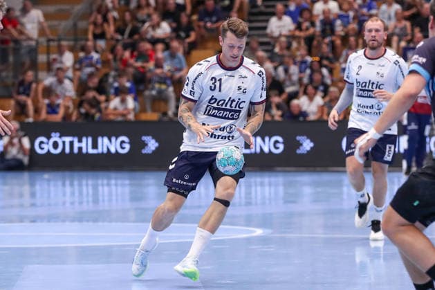 14.08.2026 ,xgox, Handball - Wartburg Cup SG Flensburg-Handewitt - ThSV Eisenach emspor, v.l. Emil Jakobsen (Flensburg, 31) am Ball, plays the ball Eisenach *** August 14, 2026, xgox, Handball Wartburg Cup: SG Flensburg Handewitt vs. ThSV Eisenach, emspor; from left: Emil Jakobsen (Flensburg), 31 with the ball, plays the ball (Eisenach)