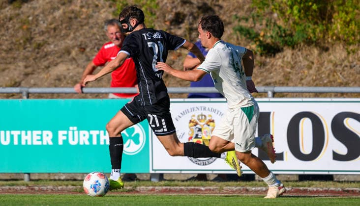 14.08.2025 - Fussball - Saison 2025 2026 - Regionalliga Bayern - 04. Spieltag: SpVgg Greuther Fürth Fuerth II U23 ( Kleeblatt ) - TSV 1882 Landsberg - - xwoxzix - Kilian Pittrich (21, TSV Landsberg ) Olgherto Balliu (40, SpVgg Greuther Fürth II ) *** August 14, 2025 Soccer Season 2025–2026 Bavarian Regional League Matchday 04 SpVgg Greuther Fürth II U23 Kleeblatt TSV 1882 Landsberg xwoxzix Kilian Pittrich 21, TSV Landsberg Olgherto Balliu 40, SpVgg Greuther Fürth II