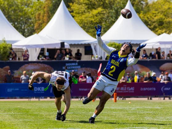 12 Moritz Apfel (DB) Team Germany Men no chance to stop the play. Incomplete pass to 2 Adner Sanches Ladeira (WR) Team Brazil Me Team Germany Men vs Team Brazil Men, Flag Football , IFAF, WM, 2026, 13.08-16.08.26, Düsseldorf Flag Football Komplex Düsseldorf-Garath Germany Copyright: xPFA ChristopherxMettkenx
