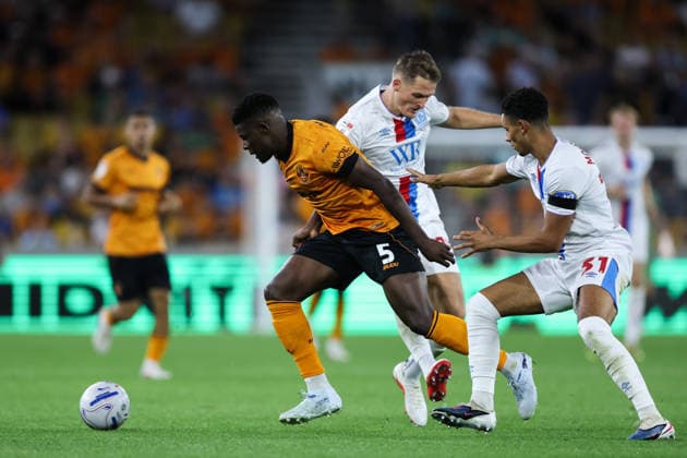 Wolverhampton, England, 14th August 2026. Marshall Munetsi of Wolverhampton Wanderers in action during the Wolverhampton Wanderers vs Blackburn Rovers Sky Bet Championship match at Molineux, Wolverhampton. Picture credit should read: Gareth Evans Sportimage EDITORIAL USE ONLY. No use with unauthorised audio, video, data, fixture lists, club league logos or live services. Online in-match use limited to 120 images, no video emulation. No use in betting, games or single club league player publications. SPI_067_GE_WOL_vs_BBR SPI-4907-0066