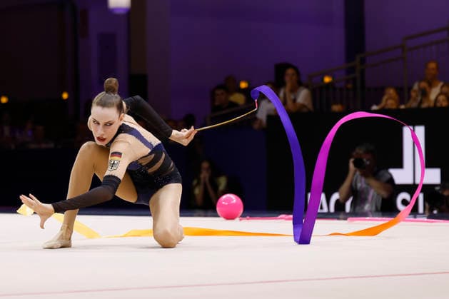 Darja Varfolomeev beim Mehrkampffinale Einzel der Rhythmischen Sportgymnastik-Weltmeisterschaft 2026 in Frankfurt am Main, Deutschland, am 14. August 2026. *** Darja Varfolomeev at the individual all-around final of the 2026 World Rhythmic Gymnastics Championships in Frankfurt am Main, Germany, on August 14, 2026 Copyright: HMBxMedia xHeikoxBecker