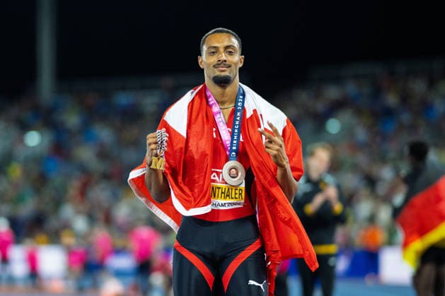 BIRMINGHAM, UNITED KINGDOM - AUGUST 14: TimothÃ Mumenthaler of Switzerland wins the bronze Medal in the Men s 200m during the European Athletics Championships at Alexander Stadium on August 14, 2026 in Birmingham, United Kingdom. England United Kingdom Copyright: xBEAUTIFULxSPORTS TobiasxLacknerx