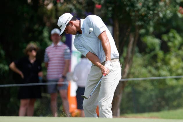 MEMPHIS, TN - AUGUST 14: Michael Thorbjornsen of the United States hits a chip shot on No. 17 during the second round of the FedEx St. Jude Championship, August 14, 2026, at TPC Southwind in Memphis, Tennessee. (Photo by Matthew Maxey Icon Sportswire) GOLF: AUG 14 PGA, Golf Herren FedEx St. Jude Championship EDITORIAL USE ONLY Icon260814093