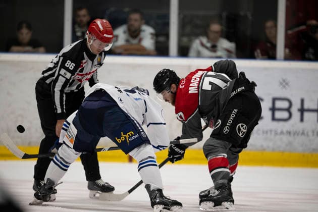 PENNY DEL 1; 1. Testspiel Kölner Haie - Iserlohn Roosters; Köln, 14.08.2026 Tom Giesen (Linesmen, 86); Ryan Macinnis (Kölner Haie, Sturm, 77); PENNY DEL 1; 1. Testspiel Kölner Haie - Iserlohn Roosters am 14.08.2026 in der KA2 in Köln (Deutschland). *** PENNY DEL 1 1 Exhibition Game: Kölner Haie vs. Iserlohn Roosters, Cologne, August 14, 2026; Tom Giesen, Linesmen, 86 Ryan Macinnis, Kölner Haie, forward, 77 PENNY DEL 1 1 Exhibition Game: Kölner Haie vs. Iserlohn Roosters on August 14, 2026, at KA2 in Cologne, Germany Copyright: xBEAUTIFULxSPORTS AndreasxDickx
